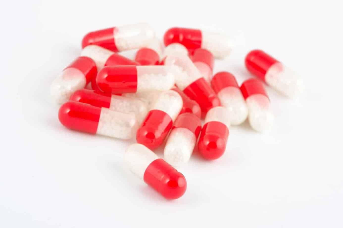 red and white amphetamine capsules