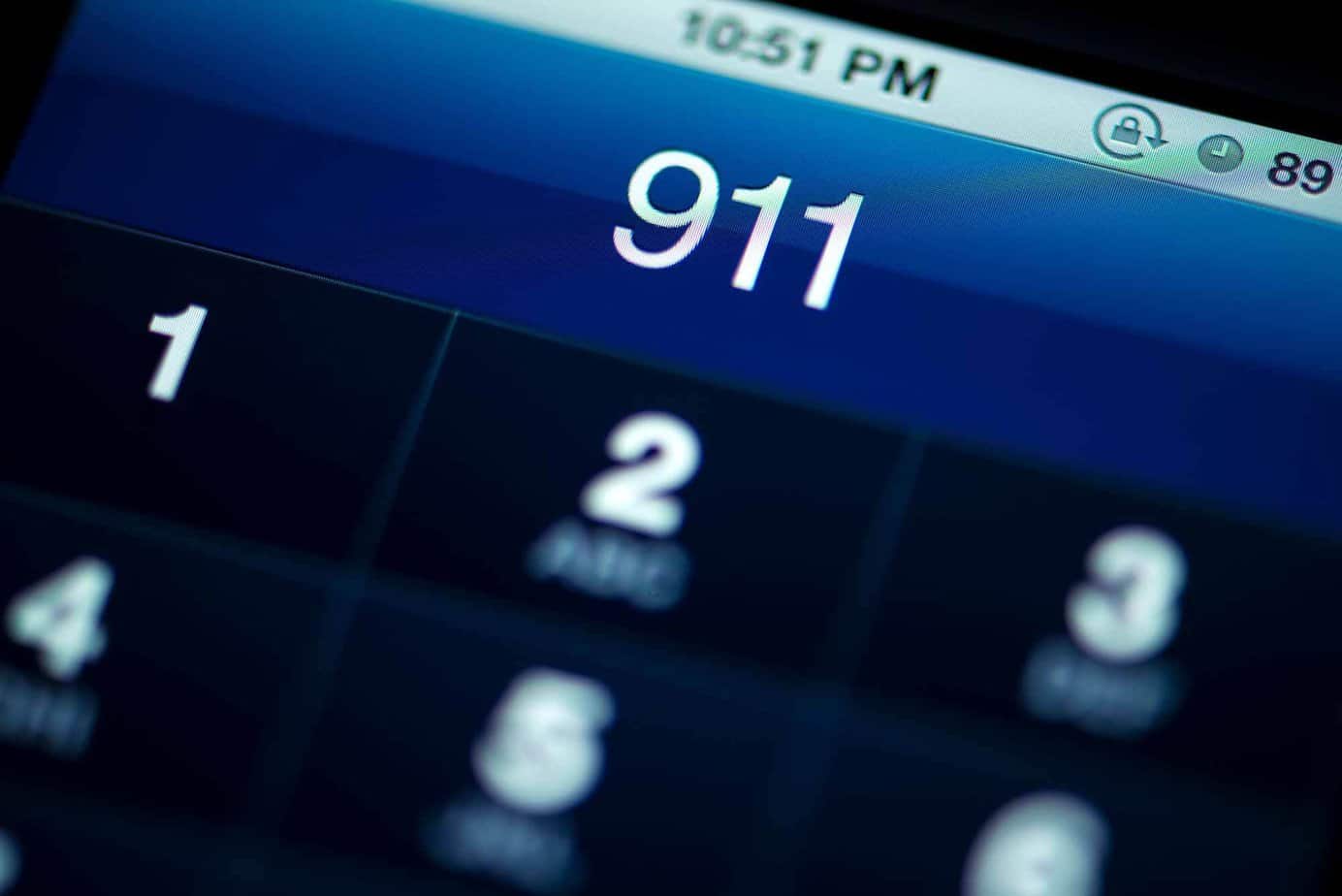 911 dialed on phone screen