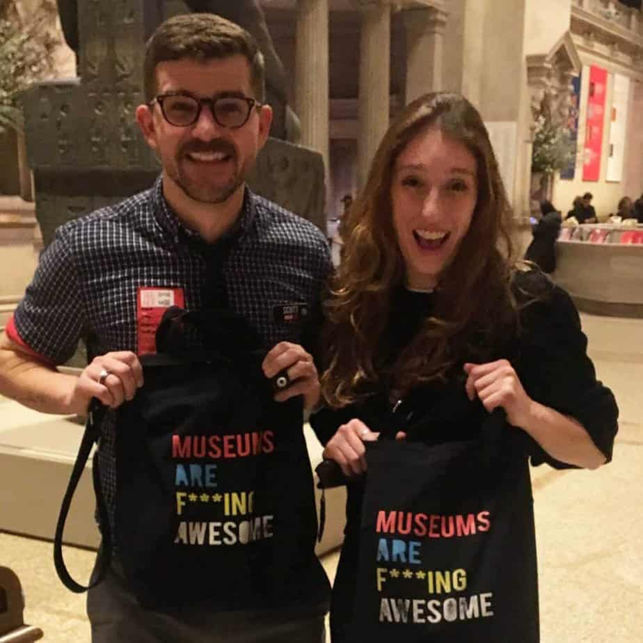 Man and woman holding tote bag at Mountainside Treatment Center Alumni Met Museum Event in NYC